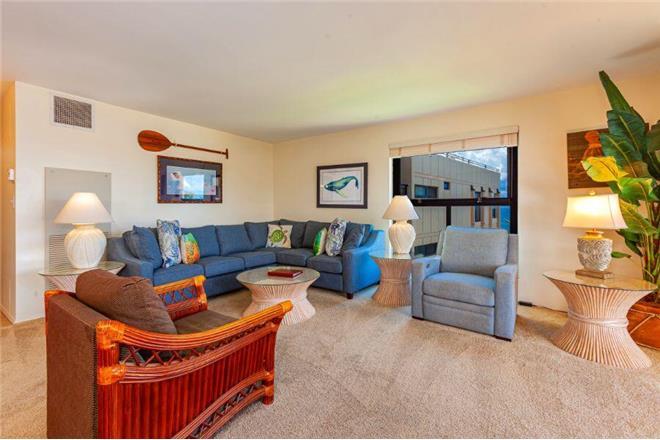 Kihei condo rental: Sugar Beach - 2BR Condo Ocean Front #PH12