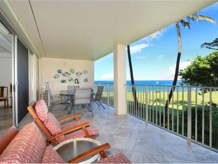 Royal Mauian - 3BR Condo Ocean Front #202