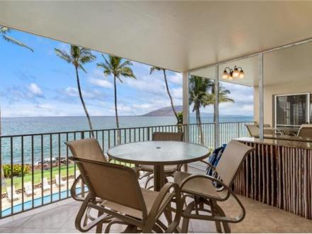 Royal Mauian - 2BR Condo Ocean Front #317
