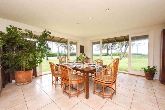 Tranquility Beachfront - 3BR Home photo 4