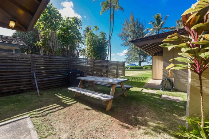 Serenity Beachfront Cottage - 2BR License Number 90-TVU-0326 photo 5