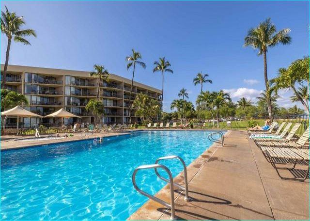 Kihei condo rental: Maui Sunset - 1BR Condo Partial Ocean View #302B