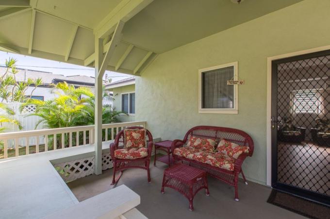 Kailua vacation rental: Nani's Cottage - 2BR Home