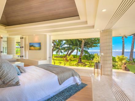 Anini vacation rental: Anini Beach Front Home - 4 BR Home