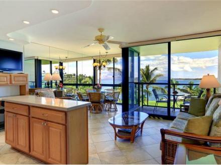 Kihei Surfside - 1BR Condo Ocean Front #612