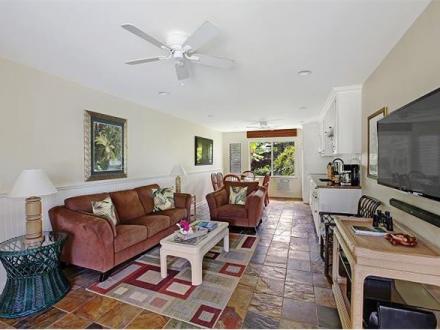 Hale Ko Cottage - 2BR Home Mountain View