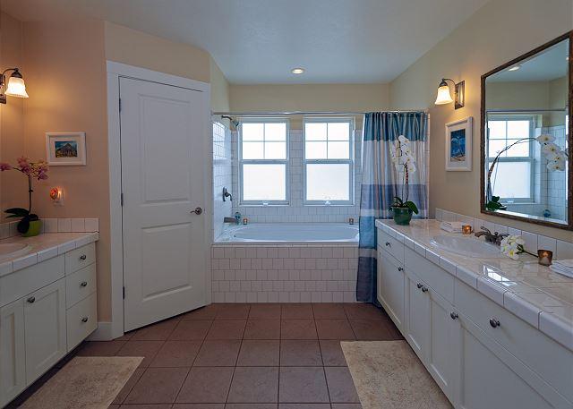 Plantation at Princeville - 3BR Condo Ocean View #1322 photo 5