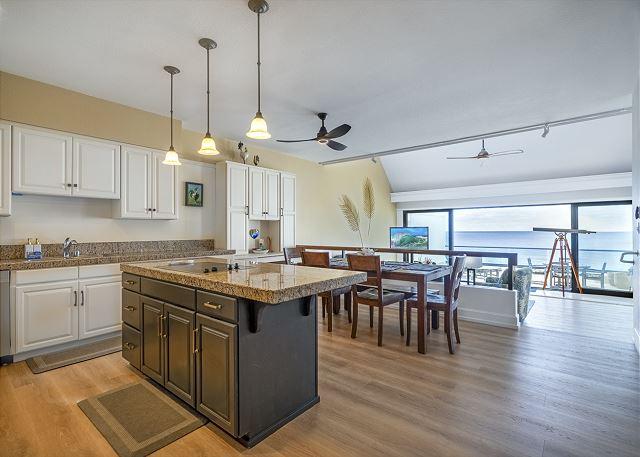 Puu Poa - 2BR Condo Ocean View #405 photo 3
