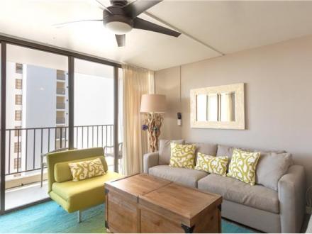 Honolulu condo rental: Waikiki Banyan Tower 2 - 1BR Condo Ocean View #3208