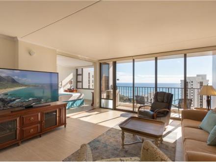 Honolulu condo rental: Waikiki Banyan Tower 2 - 1BR Condo Ocean View #3714