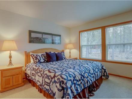 Sunriver vacation rental: 1 Colonial - 5BR Home