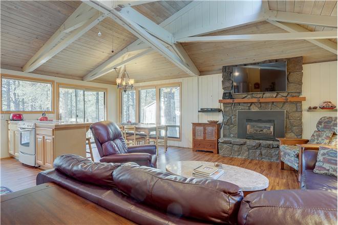 Sunriver vacation rental: 11 Pine Mt - 4BR Home