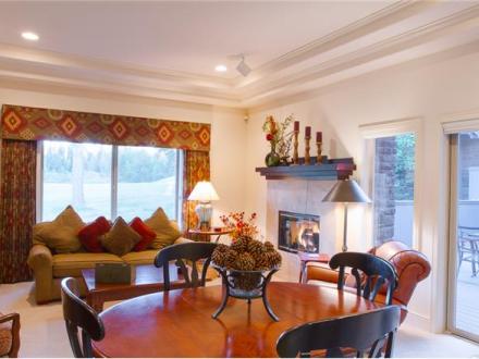 Sunriver condo rental: Villa #5 at Broken Top - 2BR Home + Private Hot Tub