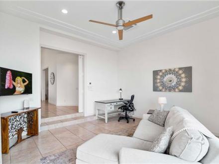 Blue Hawaii - 3BR Home Ocean View + Private Pool