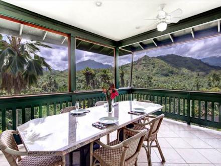 Nohonani - 1BR Plantation Style Home