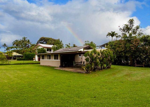 Hanalei vacation rental: Chung Cottage - 1BR Home