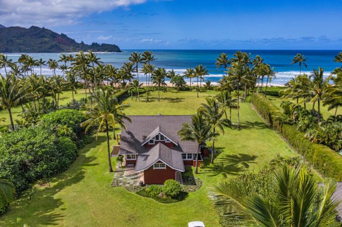 Hanalei vacation rental: The Red House in Hanalei - 5BR Beachfront Home