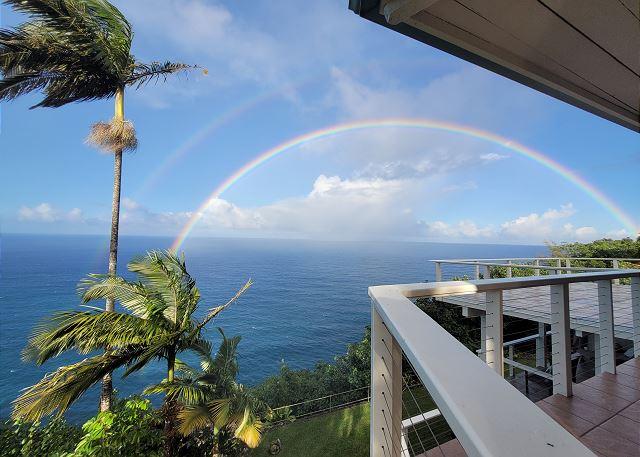 Paradise Bluff - 3BR Ocean View Home photo 3