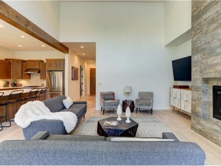 Bend vacation rental: Outback - 3BR Home