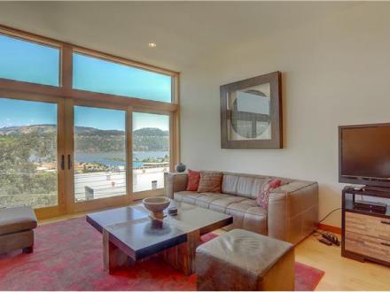 Hood River vacation rental: ALOFT - 5BR Home