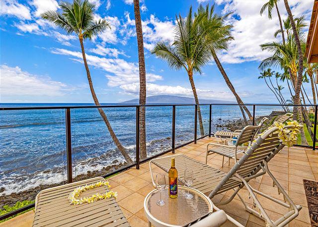 Lahaina condo rental: Puamana - 4BR Townhome Oceanfront #31-1