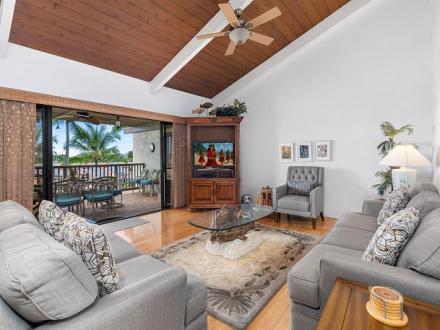 Kona Coast Resort at Keauhou Gardens - 2BR Condo with Loft Garden View #8204