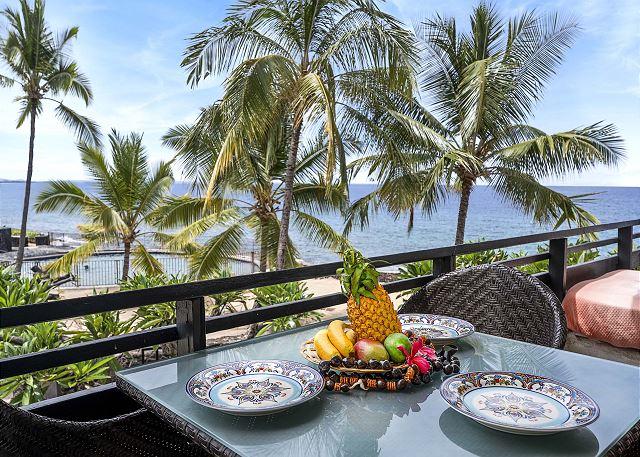 Kona condo rental: Casa De Emdeko - 1BR Condo Garden View #237