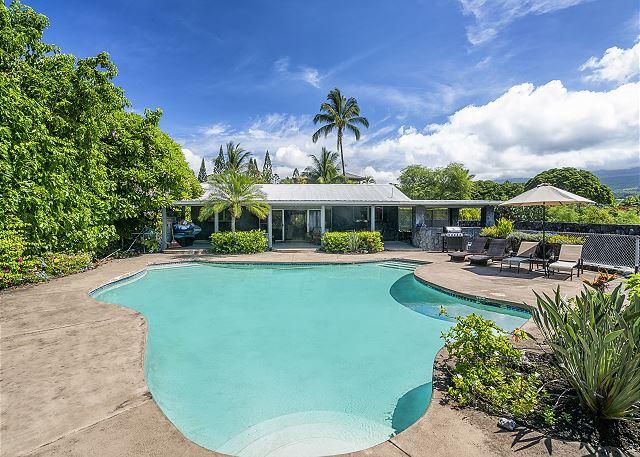 Kona vacation rental: Hale Pahukoa - 3BR Home + Private Pool Ocean View