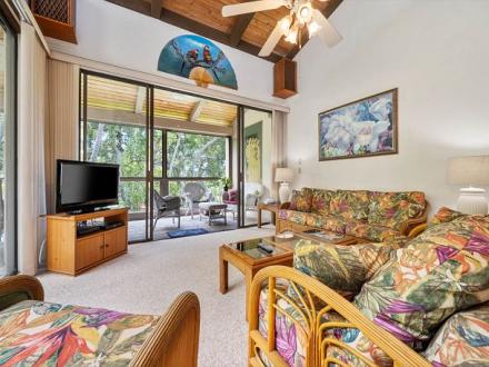 Keauhou Kona Surf and Racquet Club - 4BR Condo with Loft Garden View #8-304