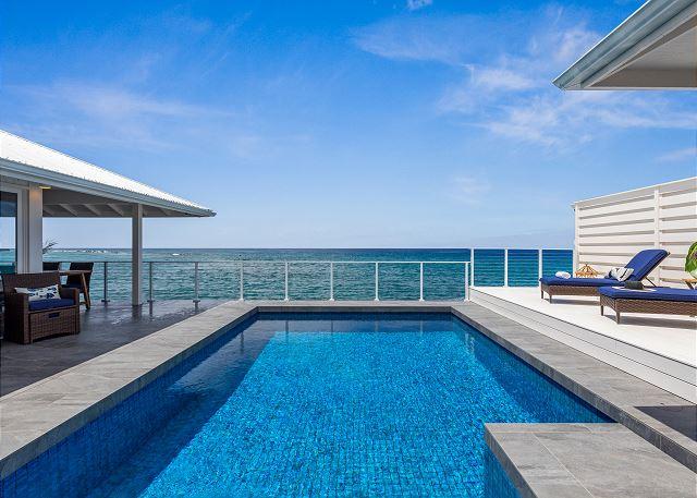 Kona vacation rental: Turtle Rock - 2BR Home Oceanfront