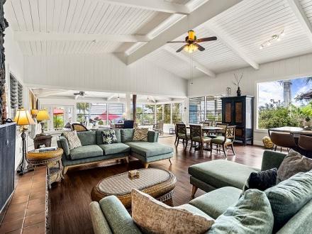 Koana Breeze - 4BR Home + Private Hot Tub Ocean View