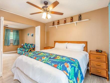 Kona Shores - 1BR Condo King #130