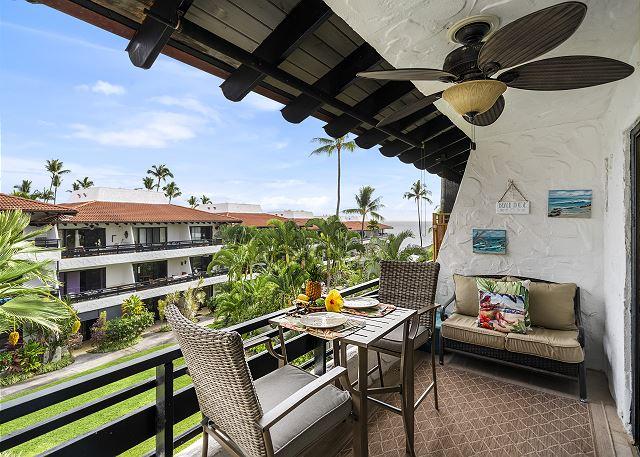 Kona condo rental: Casa De Emdeko - 1BR Condo Ocean View King #324