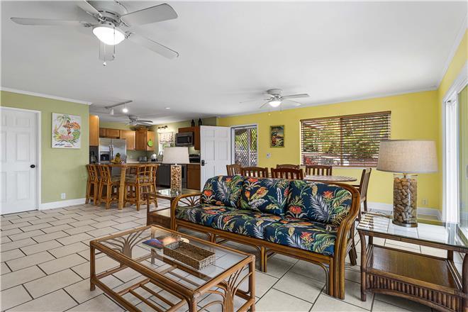 Kona vacation rental: Hale A Kai - 4BR Home Ocean View + Private Hot Tub