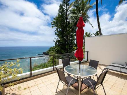Princeville condo rental: Puu Poa - 2BR Condo King #414