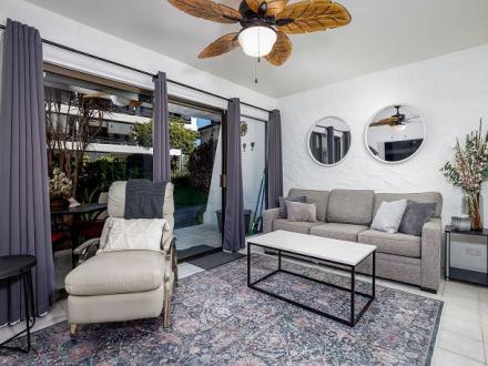 Casa De Emdeko - 1BR Condo King #105