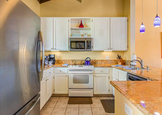 Keauhou Kona Surf and Racquet Club - 3BR Condo King #8-301 photo 3