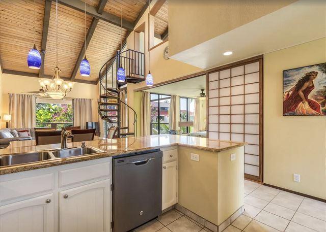 Keauhou Kona Surf and Racquet Club - 3BR Condo King #8-301 photo 5