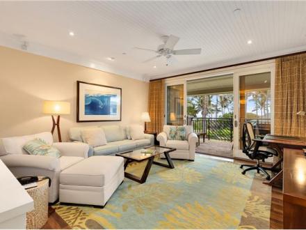 Turtle Bay Villas - 3BR Condo Ocean Front #308