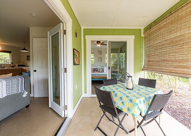 Barefoot Bungalow photo 2