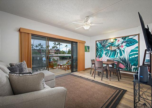 Kona condo rental: Kona Plaza - 1BR Condo King #210