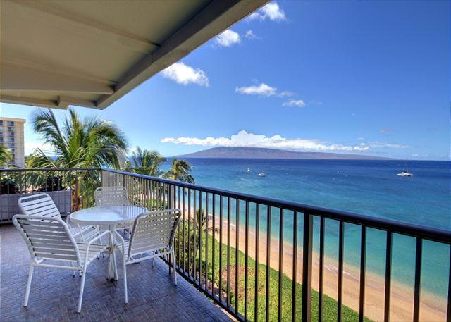 Lahaina condo rental: Whaler - 1BR Condo Ocean Front King #751