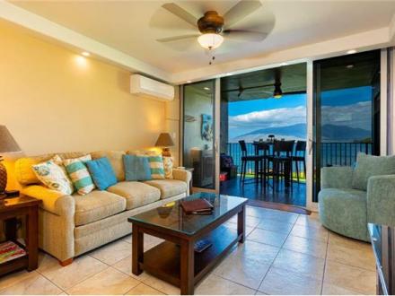 Royal Mauian - 2BR Condo #205