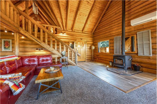 Rowland Log Cabin - 3BR Home Mountain View photo 4