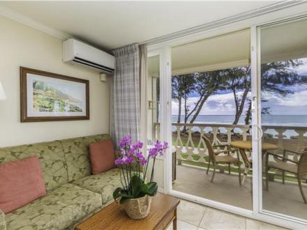 Kapaa condo rental: Islander on the Beach - Studio Beach Front #232