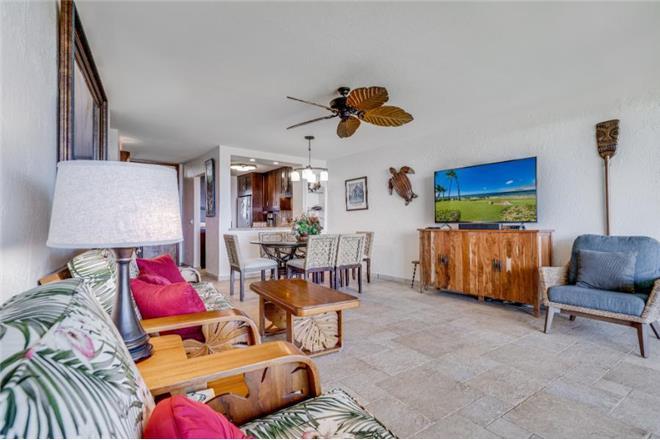 Kihei condo rental: Menehune Shores - 3BR Condo #115