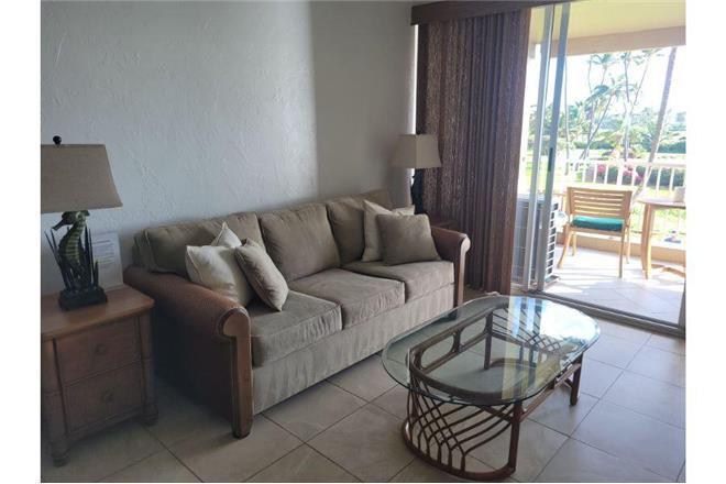 Kihei condo rental: Menehune Shores - 2BR Condo #220