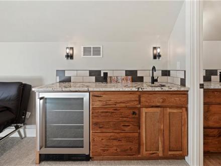 Sunriver condo rental: 110 Crane - 5BR Condo River View