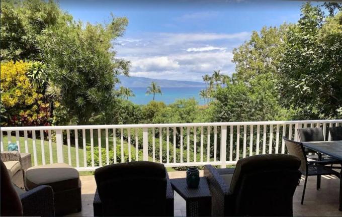 Hale Napili - 5BR Home + Private Hot Tub photo 2