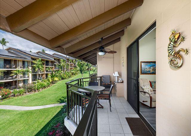Kona Makai - 1BR Condo Ocean View King #2-303 photo 4